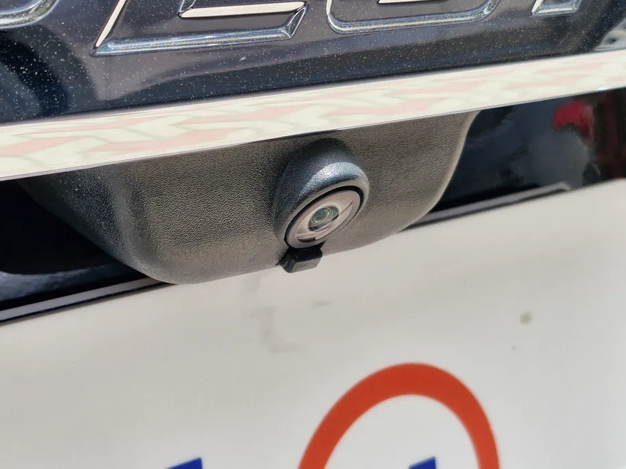 2021 Ford Explorer Standard 