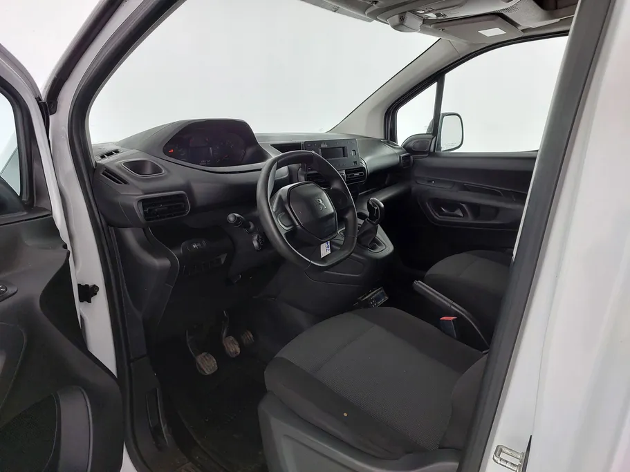 بيجو بارتنر Long van 2024 