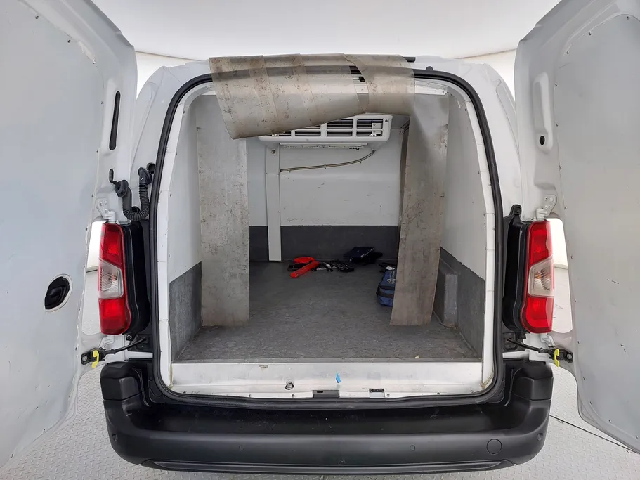 بيجو بارتنر Long van 2024 