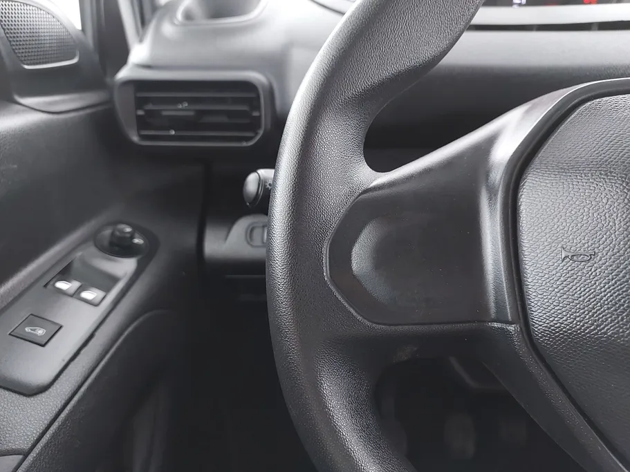 بيجو بارتنر Long van 2024 