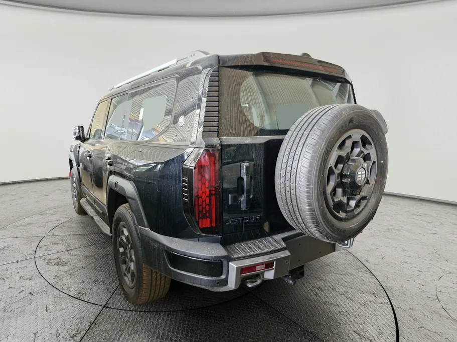 2026 Jetour G700 Luxury 