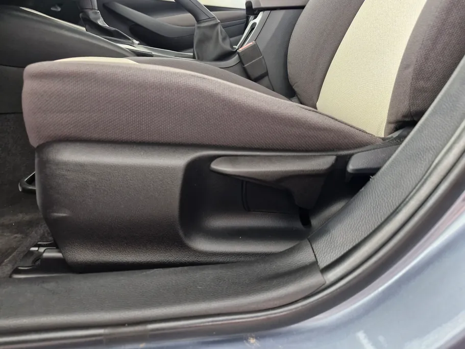 تويوتا كورولا XLI 2024 