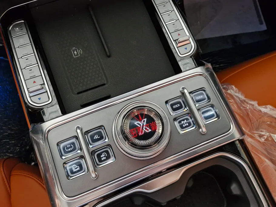 2026 Jetour G700 Luxury 