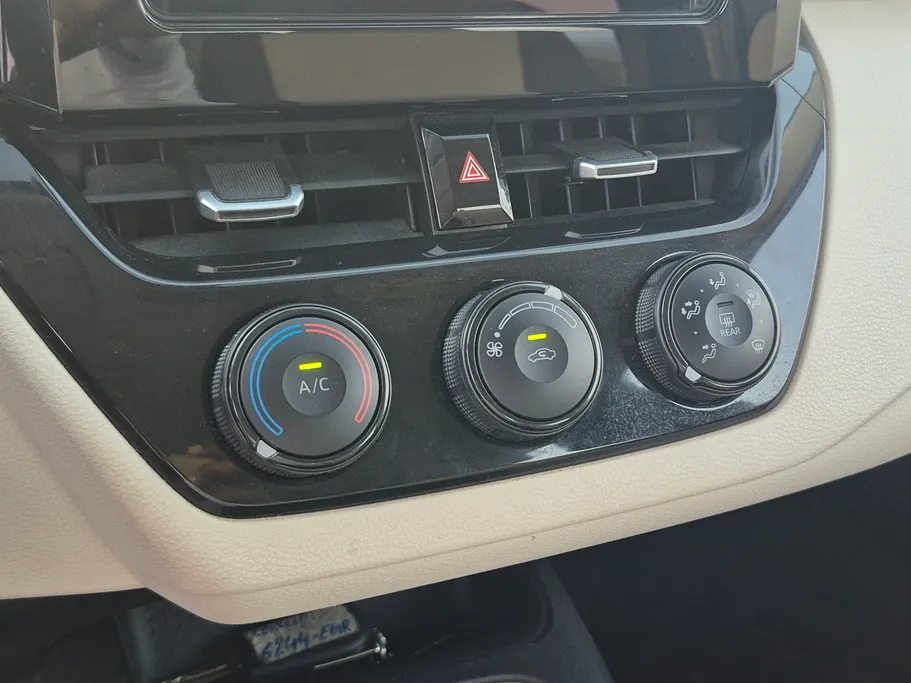 2024 Toyota Corolla XLI 