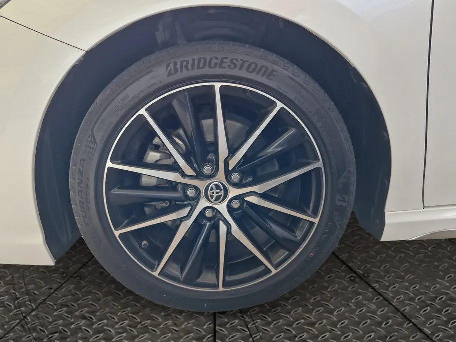 تويوتا كامري SE V6 2024 