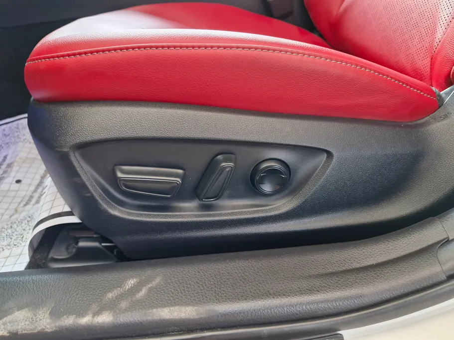 تويوتا كامري SE V6 2024 