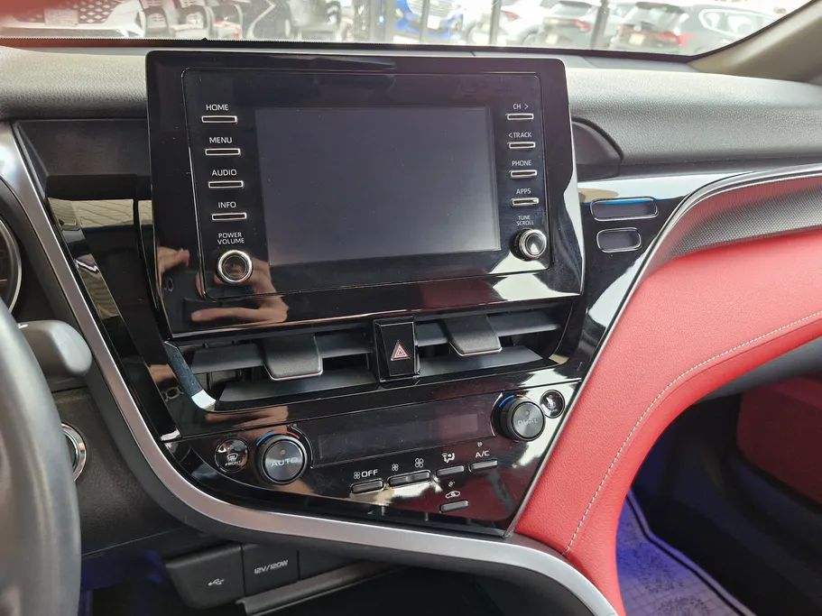 تويوتا كامري SE V6 2024 