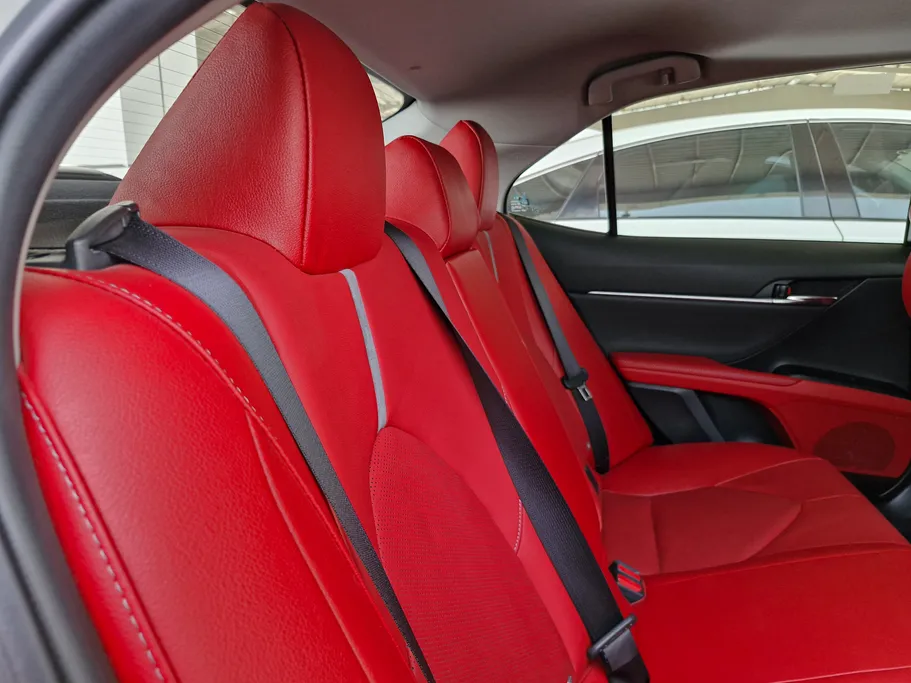 تويوتا كامري SE V6 2024 