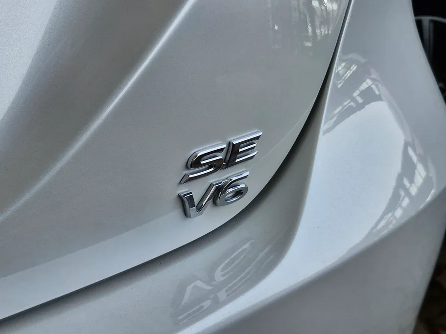 تويوتا كامري SE V6 2024 