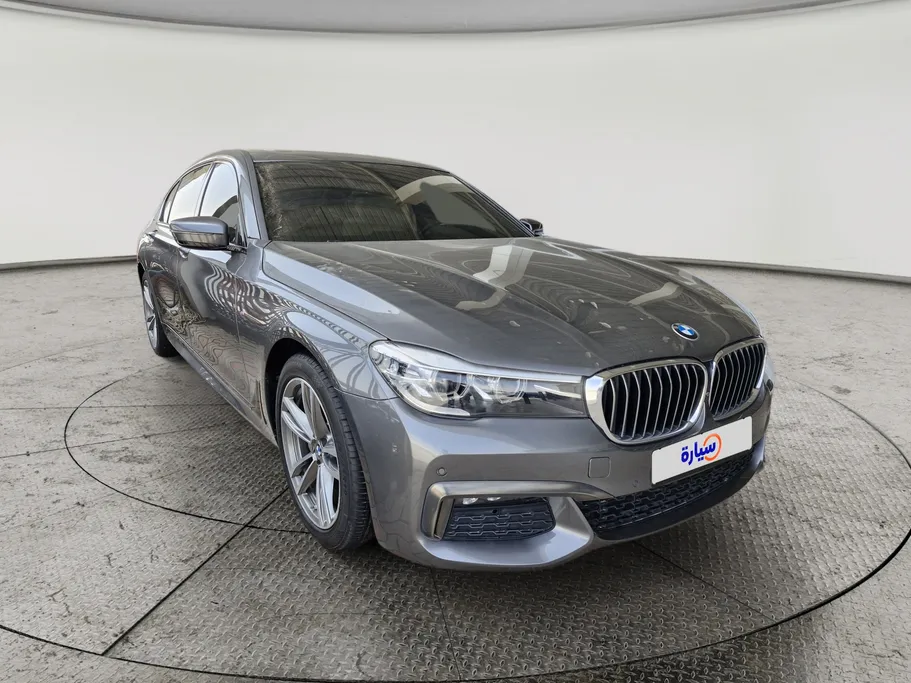 بي ام دبليو الفئة السابعة 730Li 2019 