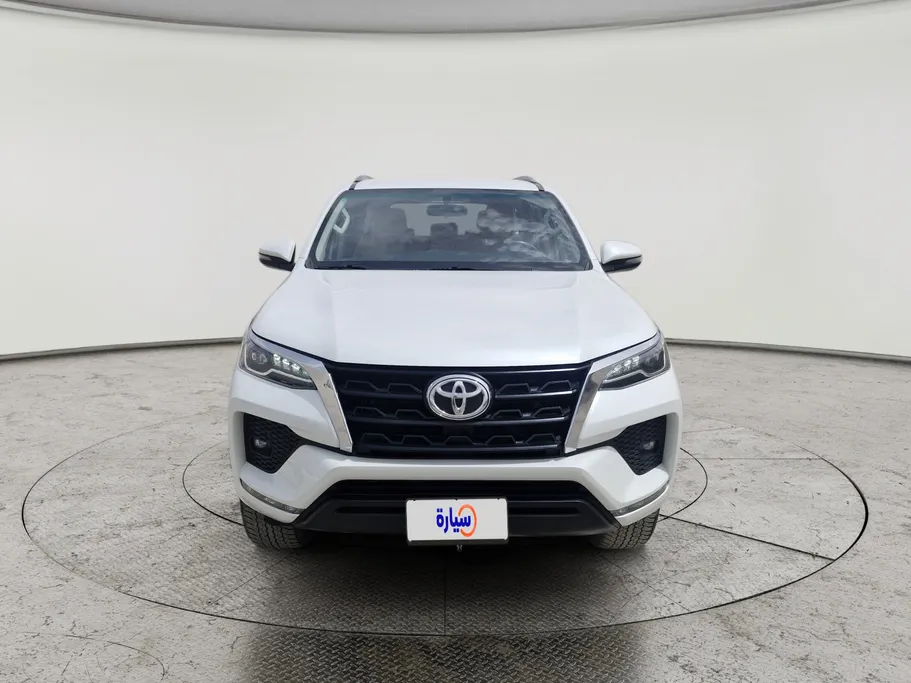 2023 Toyota Fortuner VX 