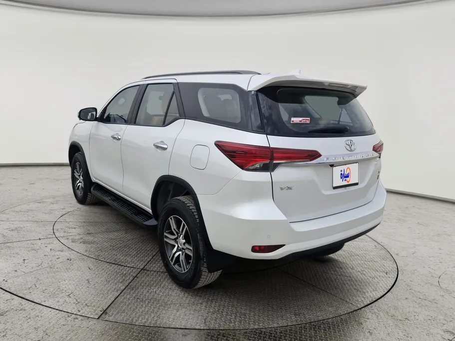 2023 Toyota Fortuner VX 