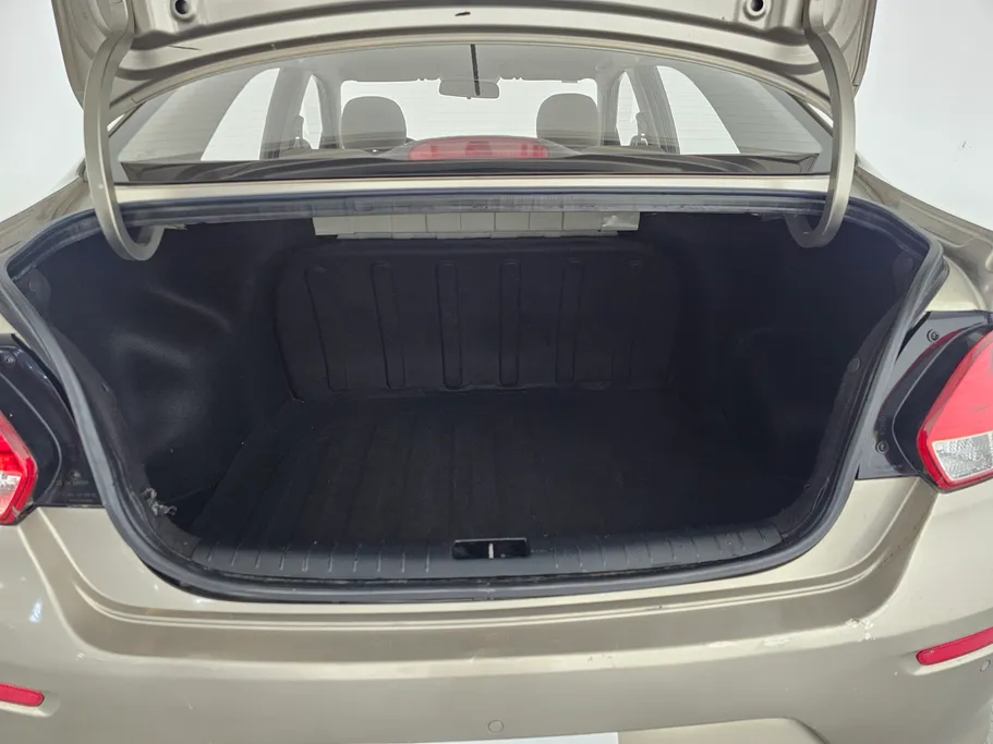 2023 كيا Pegas GL 