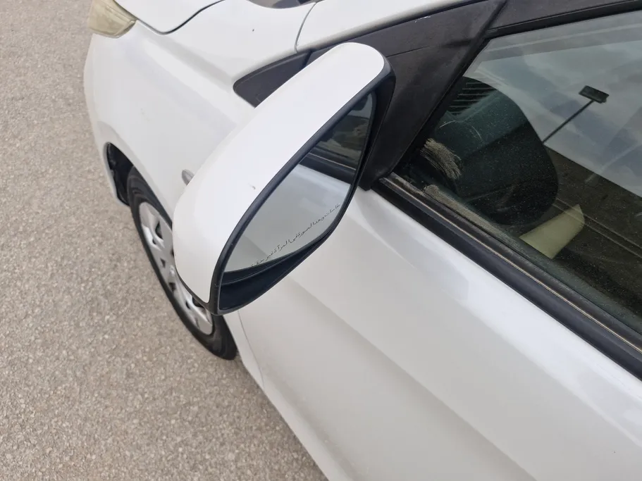 تويوتا يارس Y 2022 