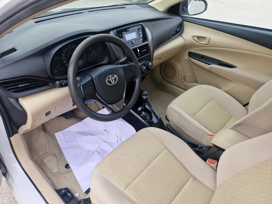 تويوتا يارس Y 2022 