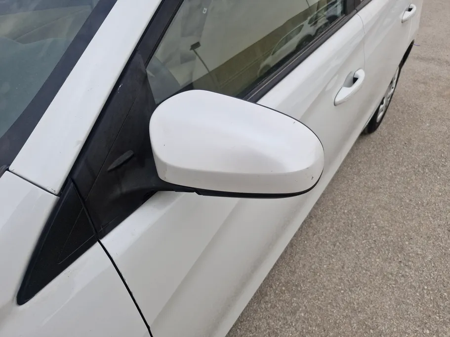 تويوتا يارس Y 2022 