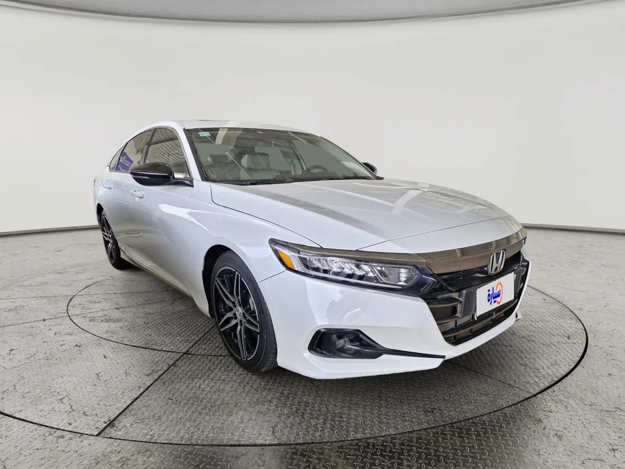 هوندا اكورد LX Sport 2022 