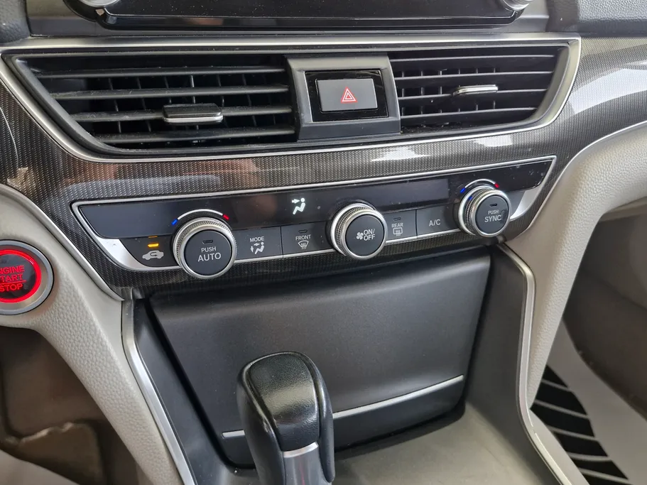 هوندا اكورد LX Sport 2022 