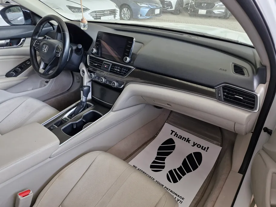 هوندا اكورد LX Sport 2022 