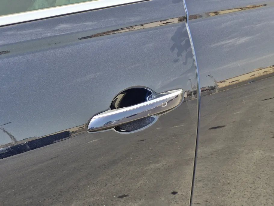 2025 Genesis GV80 Royal 