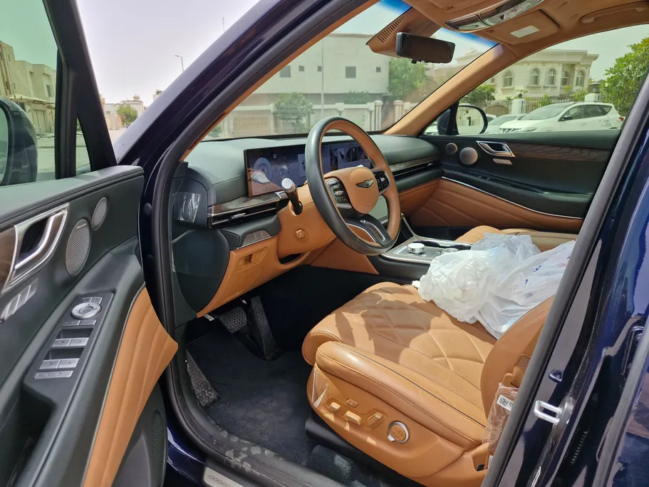 2025 Genesis GV80 Royal 