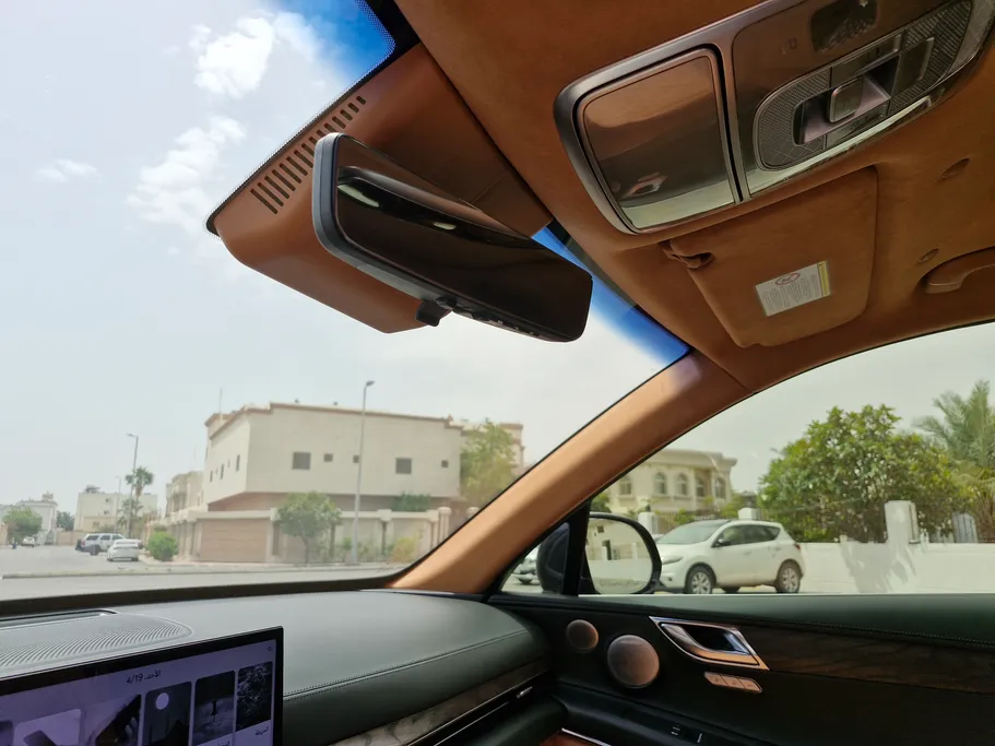 2025 Genesis GV80 Royal 