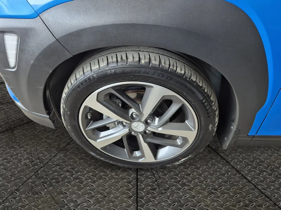 2020 Hyundai Kona SMART 