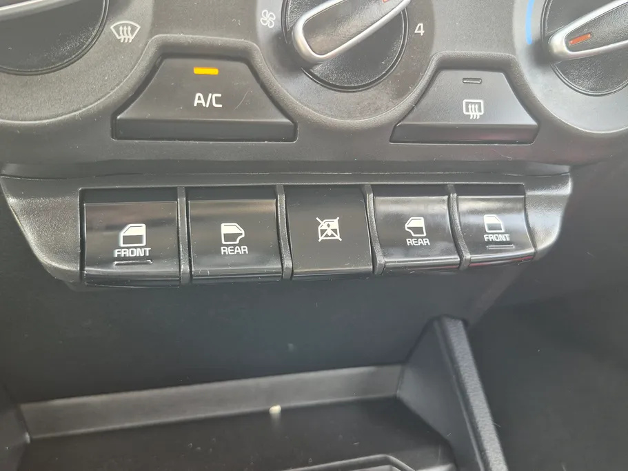 كيا بيجاس GL 2023 