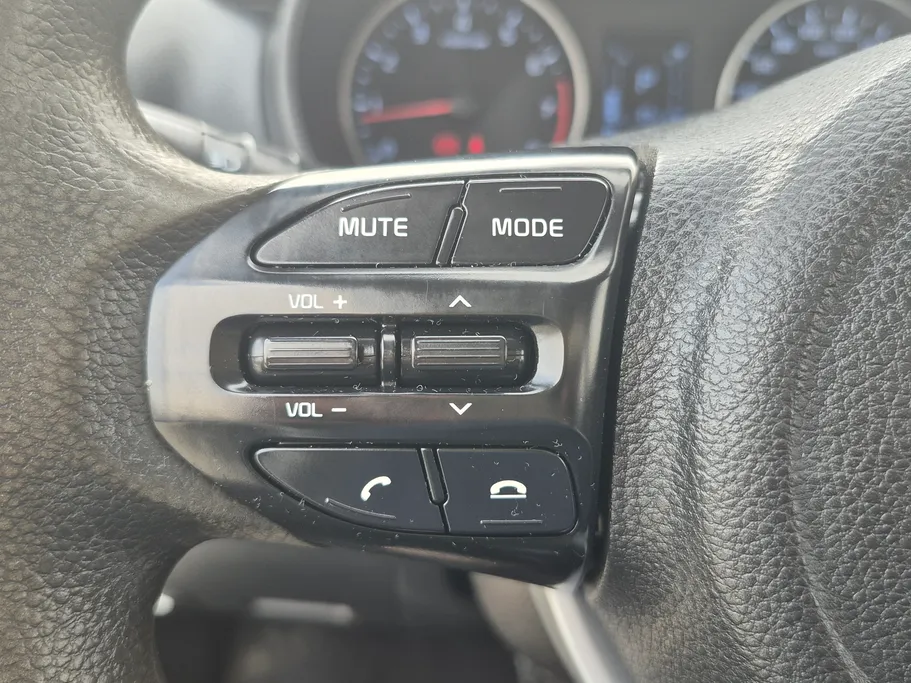 كيا بيجاس GL 2023 