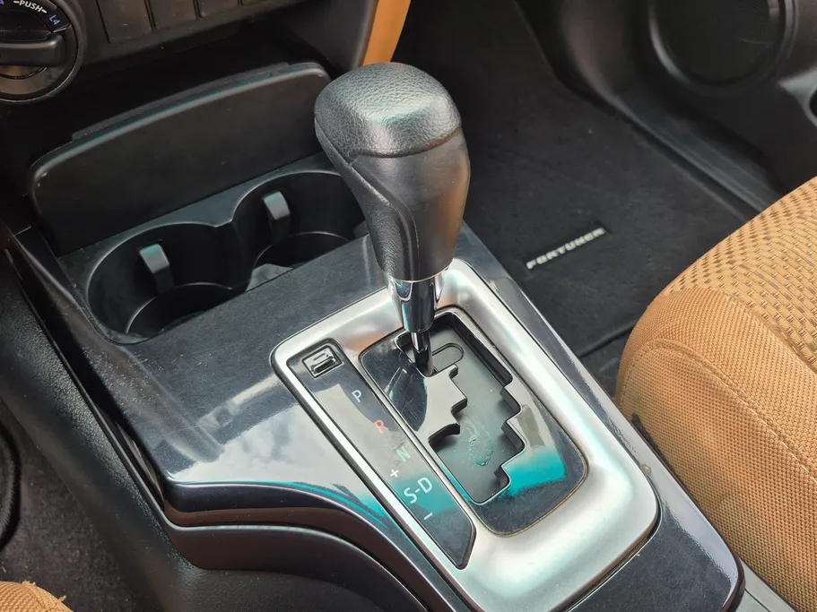 2023 Toyota Fortuner GX2 4x4 Diesel 