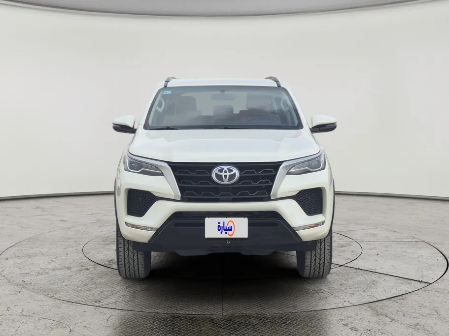تويوتا فورتشنر GX2 4x4 2022 