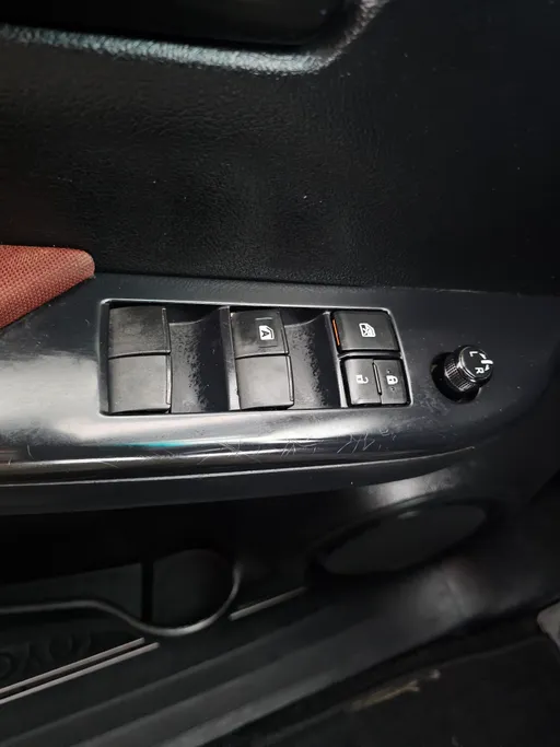 تويوتا هايلكس DC 4x4 Diesel 2023 