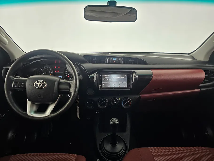 تويوتا هايلكس DC 4x4 Diesel 2023 