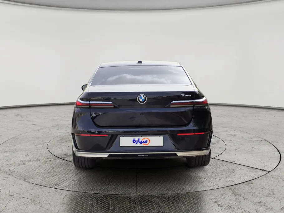2023 BMW 7 Series 735i 