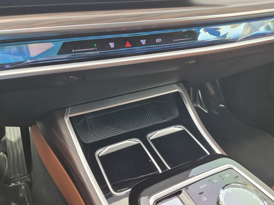 2023 BMW 7 Series 735i 