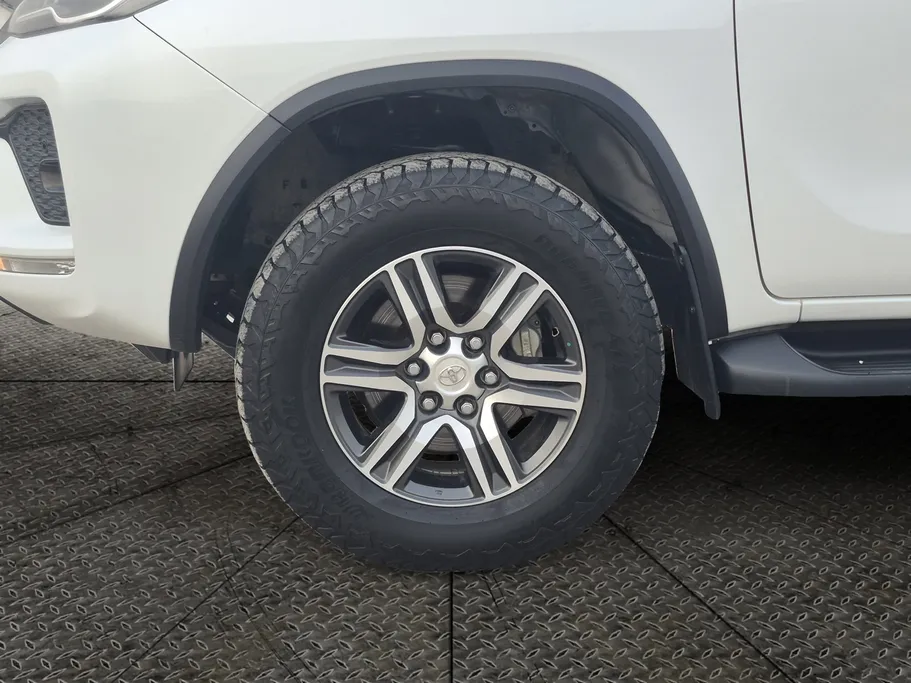 تويوتا فورتشنر VX 2023 