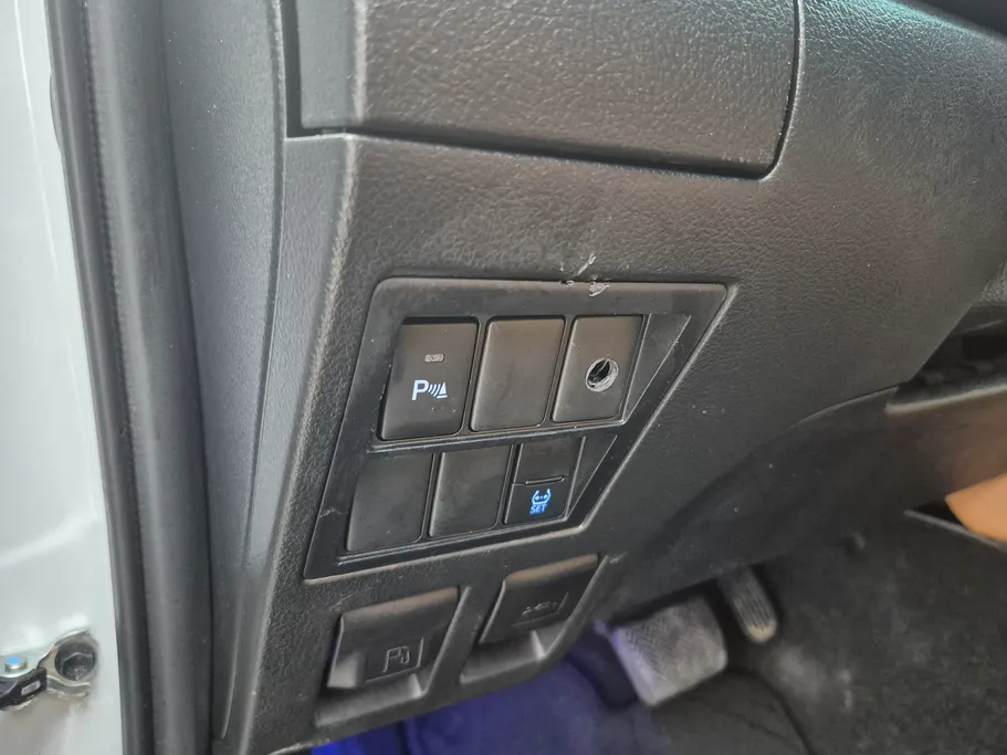 تويوتا فورتشنر VX 2023 