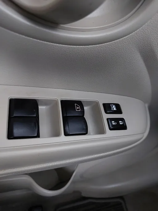 2023 Nissan Sunny SV Comfort 