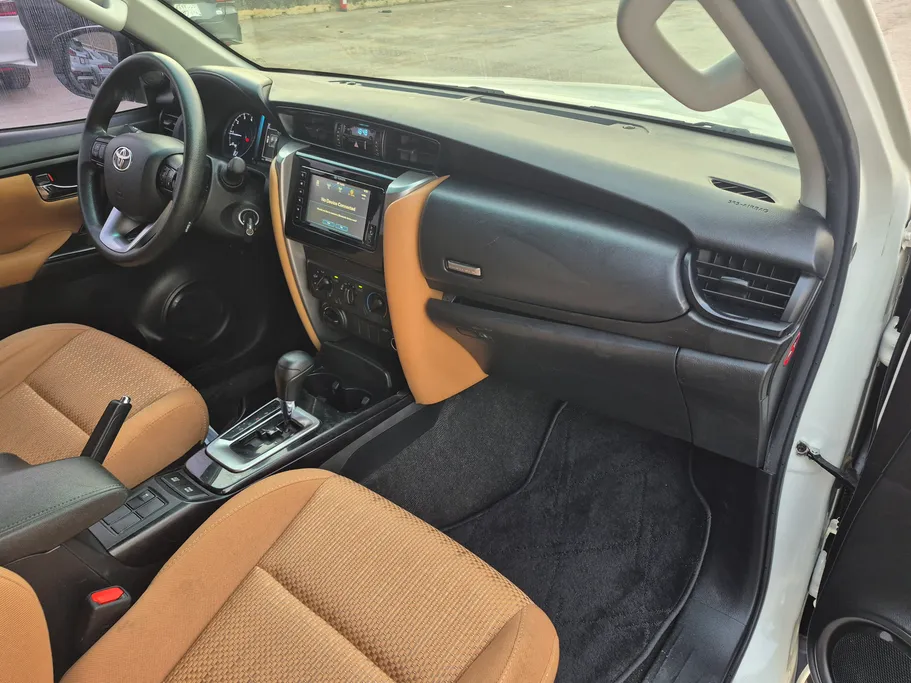 2021 Toyota Fortuner GX2 4x4 Diesel 