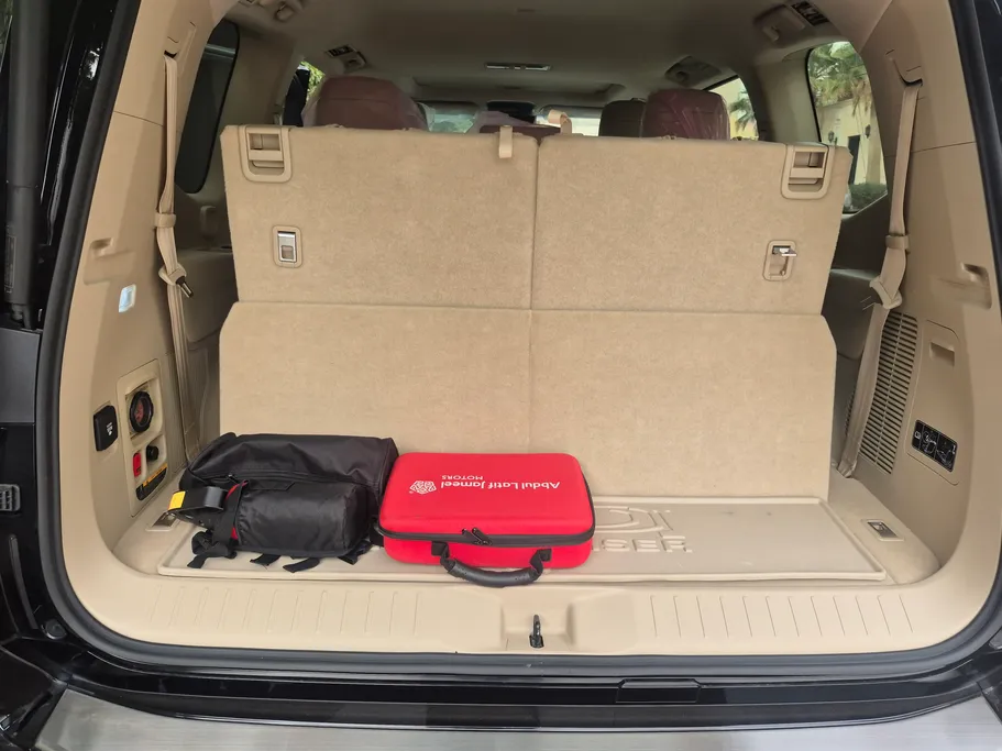 تويوتا لاندكروزر GXR 2026 