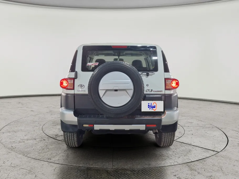 تويوتا اف جي FJ Cruiser 2022 