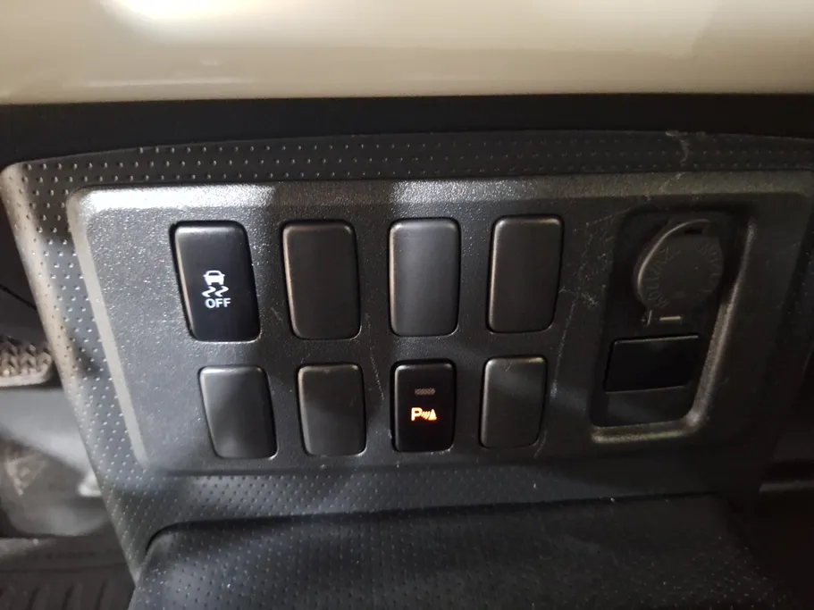 تويوتا اف جي FJ Cruiser 2022 