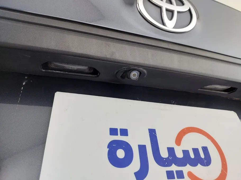 تويوتا يارس Y 2023 