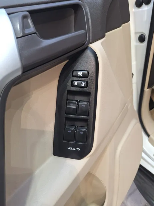 تويوتا برادو TXL 2022 