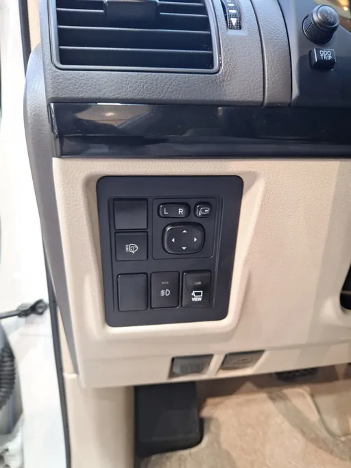 تويوتا برادو TXL 2022 