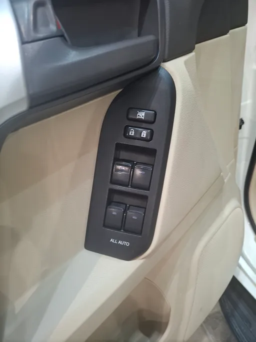 تويوتا برادو TXL 2022 