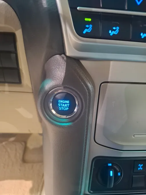 تويوتا برادو TXL 2022 