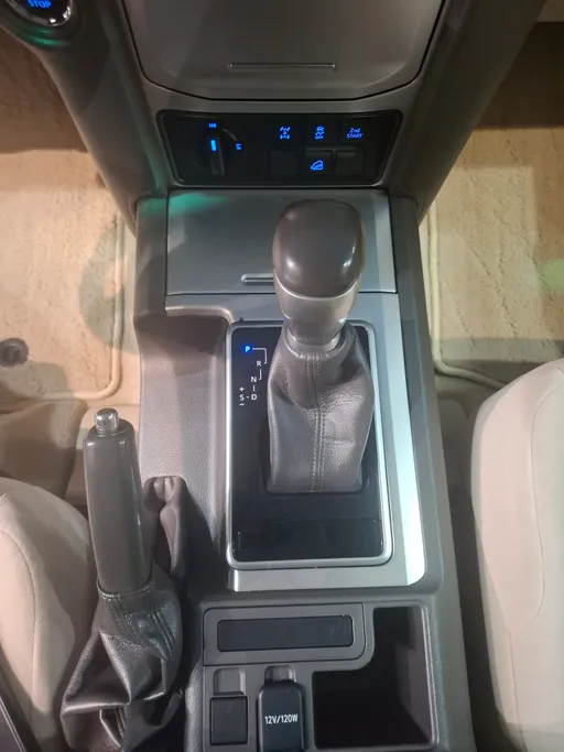 تويوتا برادو TXL 2022 