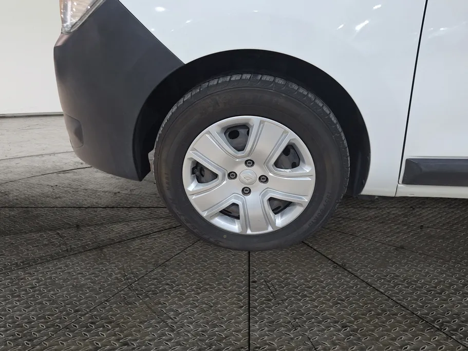 2022 Renault Docker Van بضاعة 