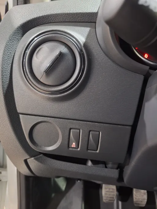 2022 Renault Docker Van بضاعة 